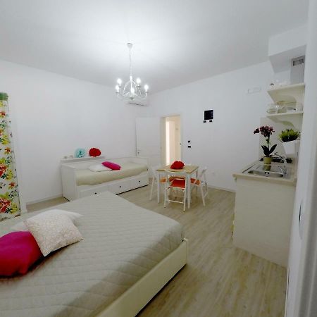 Casa Vacanze Coralloholiday Hotell Torre Lapillo Eksteriør bilde