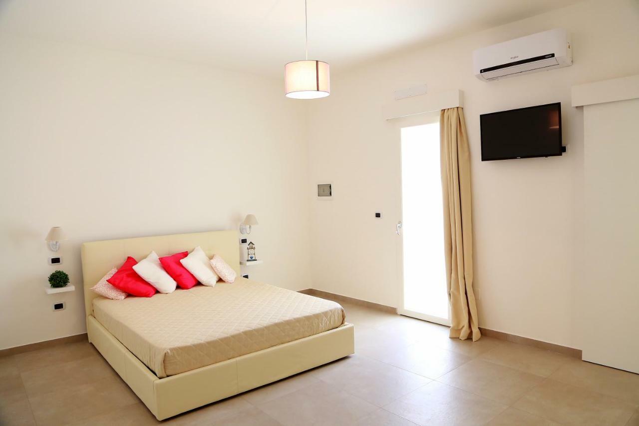Casa Vacanze Coralloholiday Hotell Torre Lapillo Eksteriør bilde