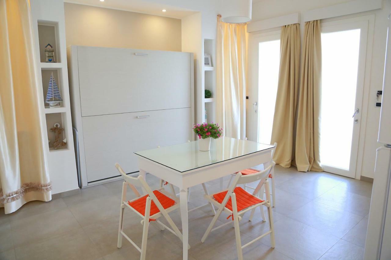 Casa Vacanze Coralloholiday Hotell Torre Lapillo Eksteriør bilde
