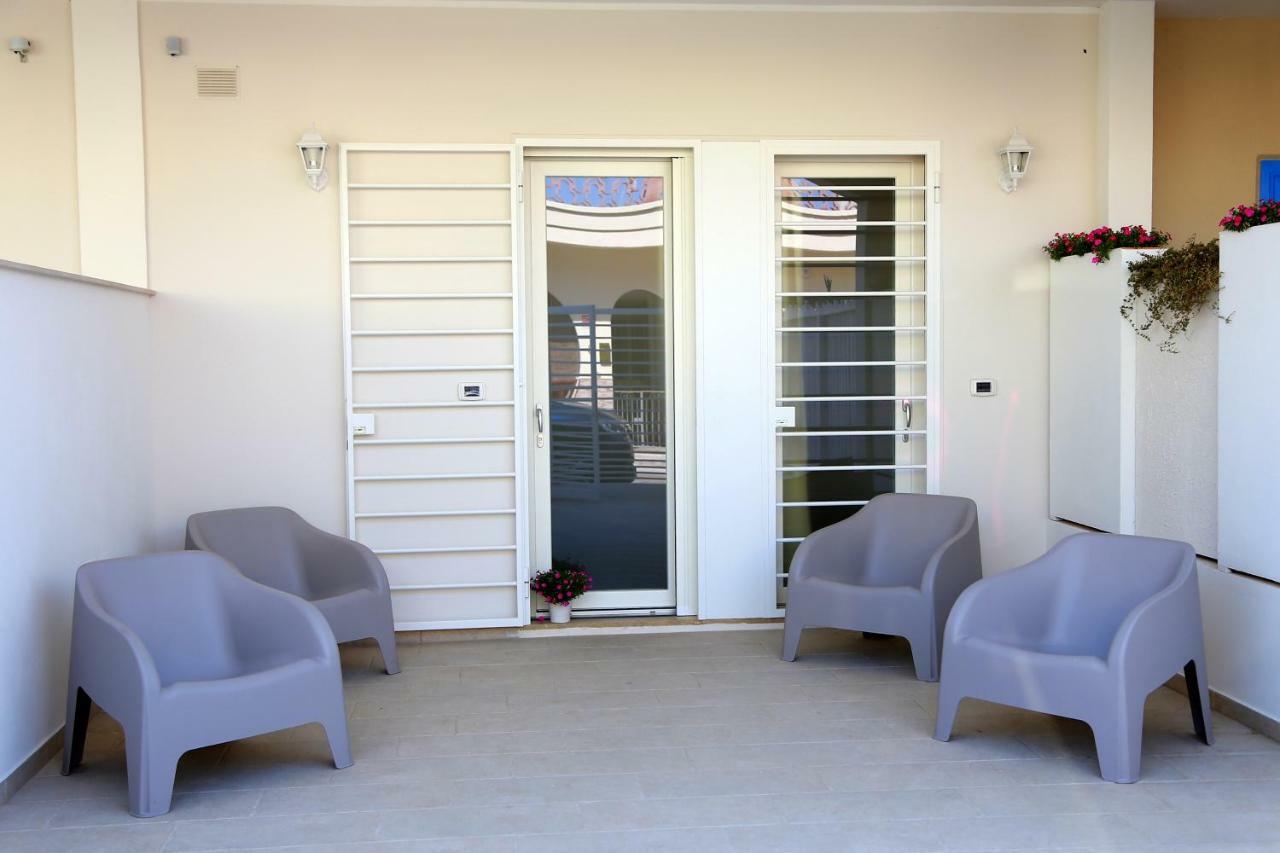 Casa Vacanze Coralloholiday Hotell Torre Lapillo Eksteriør bilde